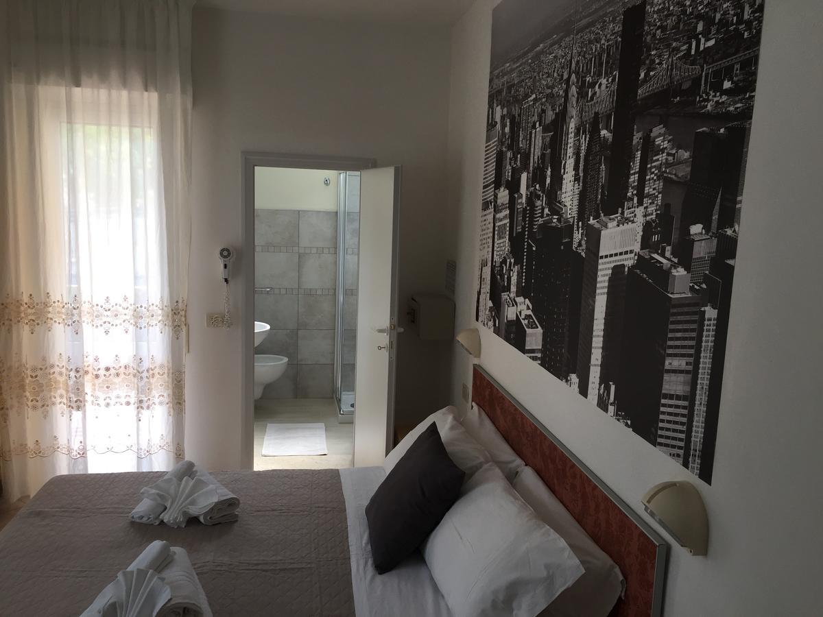 Hotel Monti Riccione Zewnętrze zdjęcie