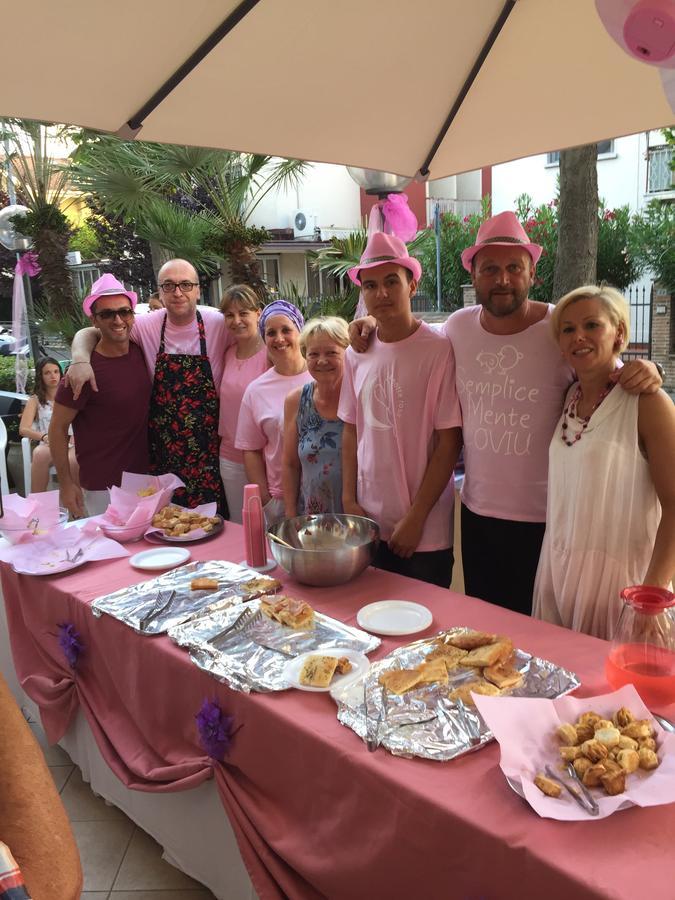 Hotel Monti Riccione Zewnętrze zdjęcie