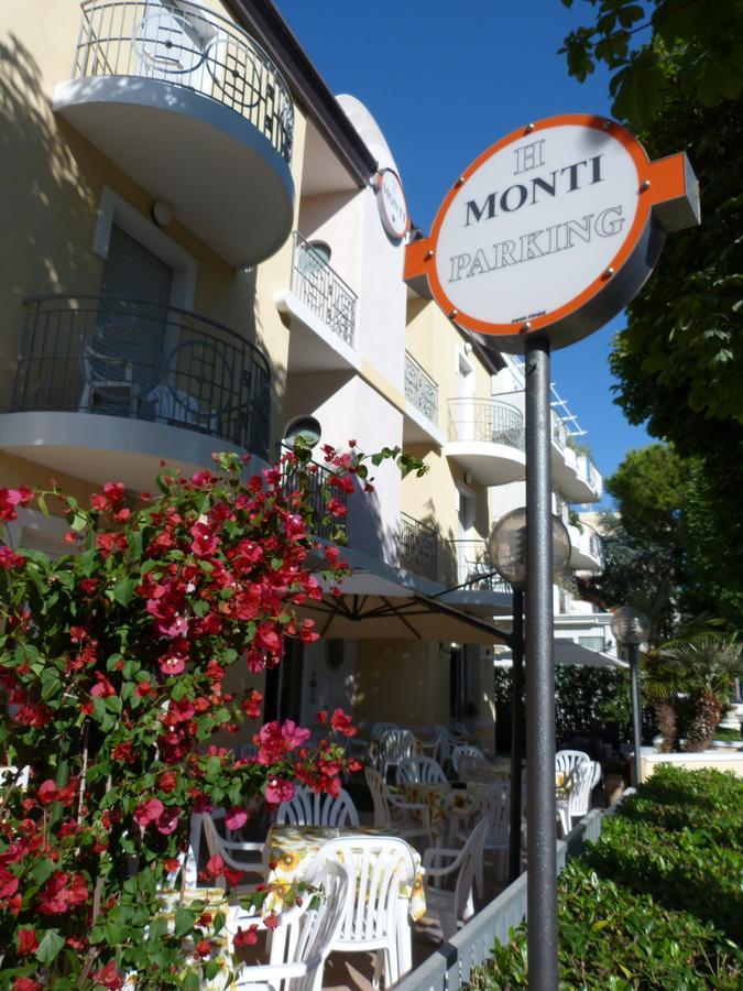 Hotel Monti Riccione Zewnętrze zdjęcie